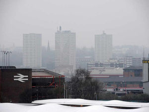 Supporting image for story: Smog danger fear as Sahara dust blows in