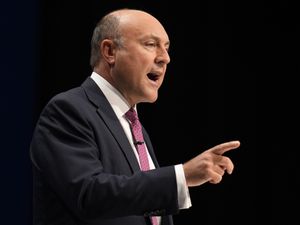 Supporting image for story: Tories urge peers to back last-ditch changes to workers’ rights Bill