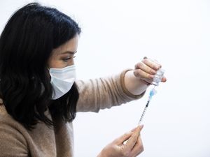 Supporting image for story: Johnson & Johnson single dose Covid vaccine cleared by US officials