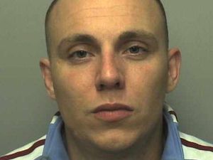 Supporting image for story: Reward for info on wanted man