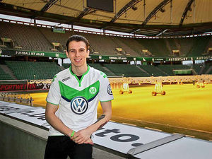 Supporting image for story: From Wolverhampton to Wolfsburg: Low Hill FIFA king signed by German giants