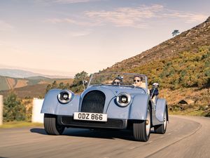 Supporting image for story: New Morgan Plus Four revealed with updated design and technology