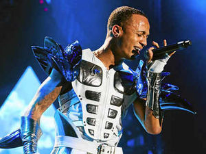 Supporting image for story: JLS at Birmingham LG arena - Review