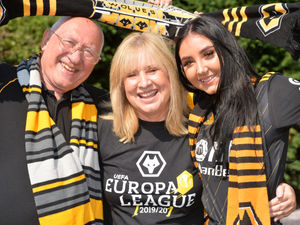 Supporting image for story: "We trust Nuno" - Wolves fans hopeful ahead of Sevilla game