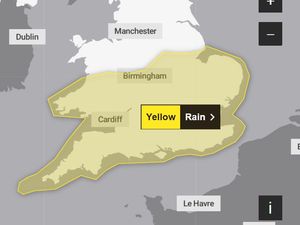 Supporting image for story: Yellow weather warning issued by Met Office on Friday as floods hit the Black Country and beyond