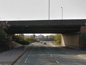 Supporting image for story: Wolverhampton Police officer given life-saver award after stopping woman jumping from bridge