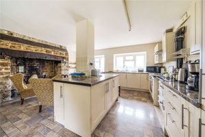 Sheaves Farm, Plaish, Church Stretton, Shropshire SY6. Photo: Zoopla