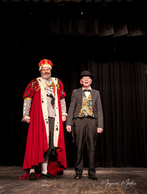 The King played by James Stuart and the Prime Minister played by Don Mackenzie. Image: Mogwai Media