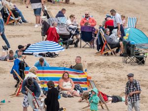 Supporting image for story: Mini heatwave set to scorch parts of UK after wet start to July