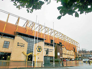 Supporting image for story: Wolves pay back £260,000 to season ticket holders