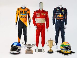 Supporting image for story: Collection of Formula One memorabilia set to go under the hammer
