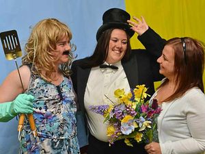 Supporting image for story: West Bromwich players prepare for Party Piece