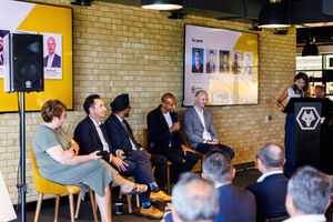Former Wolves captain and now Foundation ambassador Karl Henry chats during the panel discussion.
