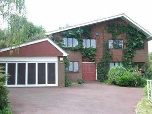 Supporting image for story: Homes of the Week: For the family