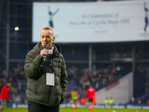 Supporting image for story: Frank Skinner breaks down on-air as he reveals former co-host fighting for life