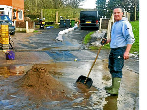Supporting image for story: Mud misery for villagers after thaw