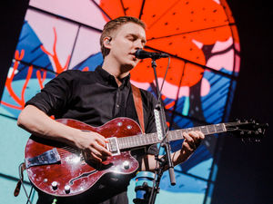 Supporting image for story: George Ezra, Resorts World Arena, Birmingham - review with pictures