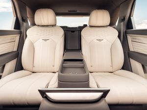 Supporting image for story: Bentley launches ‘business class’ rear seat option after one customer’s request