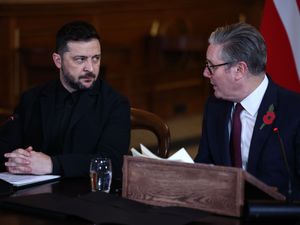 Supporting image for story: Starmer and Zelensky discuss US-backed peace plan