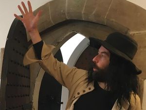 Supporting image for story: Lichfield relives “bloody city” moment in historic 400th anniversary drama