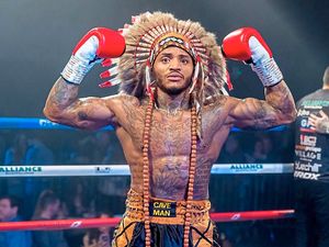 Supporting image for story: Jermaine Osbourne-Edwards warming up for a title shot