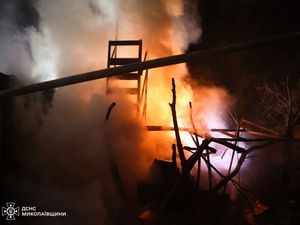 Supporting image for story: Six killed and dozens injured amid Russian strikes on Ukraine