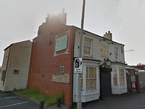 Supporting image for story: Large fire at former Walsall pub