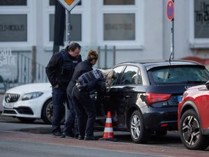 Supporting image for story: Four hurt as shots fired near courthouse in western Germany