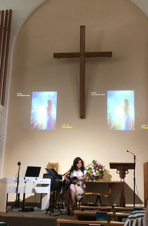 Second Prize to singer, Deborah Rose