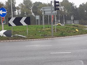 Supporting image for story: Still no date for repairs to traffic lights on Shrewsbury A5 roundabout