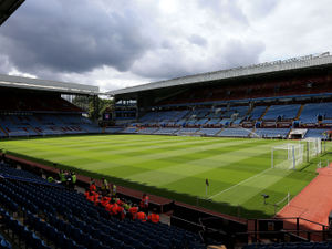 Supporting image for story: Aston Villa boss Dean Smith's father Ron dies after contracting coronavirus