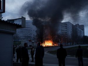 Supporting image for story: Ukraine probes claims poisonous substance was dropped in Mariupol