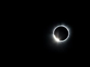 Supporting image for story: Researchers have composed a soundtrack to help blind people experience the US solar eclipse