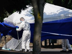 Supporting image for story: Witnesses describe screams as two victims stabbed in deadly Nottingham attacks