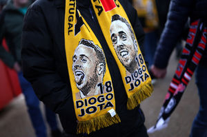 Tributes were paid to the late forward Diogo Jota before the game. (Photo by Carl Recine/Getty Images)