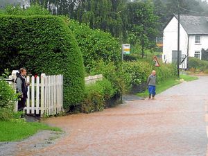 Supporting image for story: Flood barriers would protect 250 homes