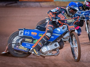 Supporting image for story: Wolves hitting the road for first time