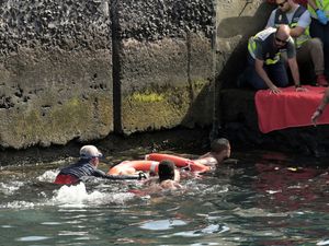 Supporting image for story: Women and girls die in Canary Islands port after migrant boat capsizes