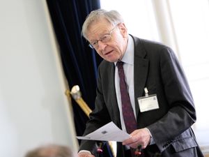 Supporting image for story: Government’s Rwanda plan may breach Geneva conventions on refugees, says peer