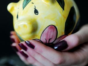 Supporting image for story: Record £14 billion cash Isa injection made by savers in April
