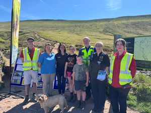 Supporting image for story: Partners join forces to remind dog owners of their responsibilities when walking in the countryside