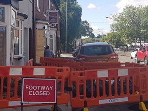 Supporting image for story: Two injured after car ploughs into house in Bloxwich
