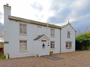 Supporting image for story: Converted Newport farmhouse complete with holiday lets goes on the market for £1.1 million
