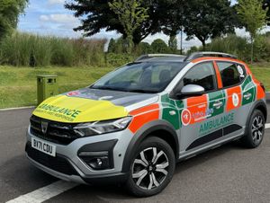 Supporting image for story: New lifesaving vehicle for Dudley Community First Responders