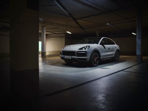 Supporting image for story: Porsche announces high-powered Cayenne GTS variants