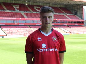 Supporting image for story: Dylan Parker signs first professional deal at Walsall 