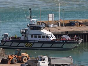 Supporting image for story: Woman dies after small boat Channel crossing, police say