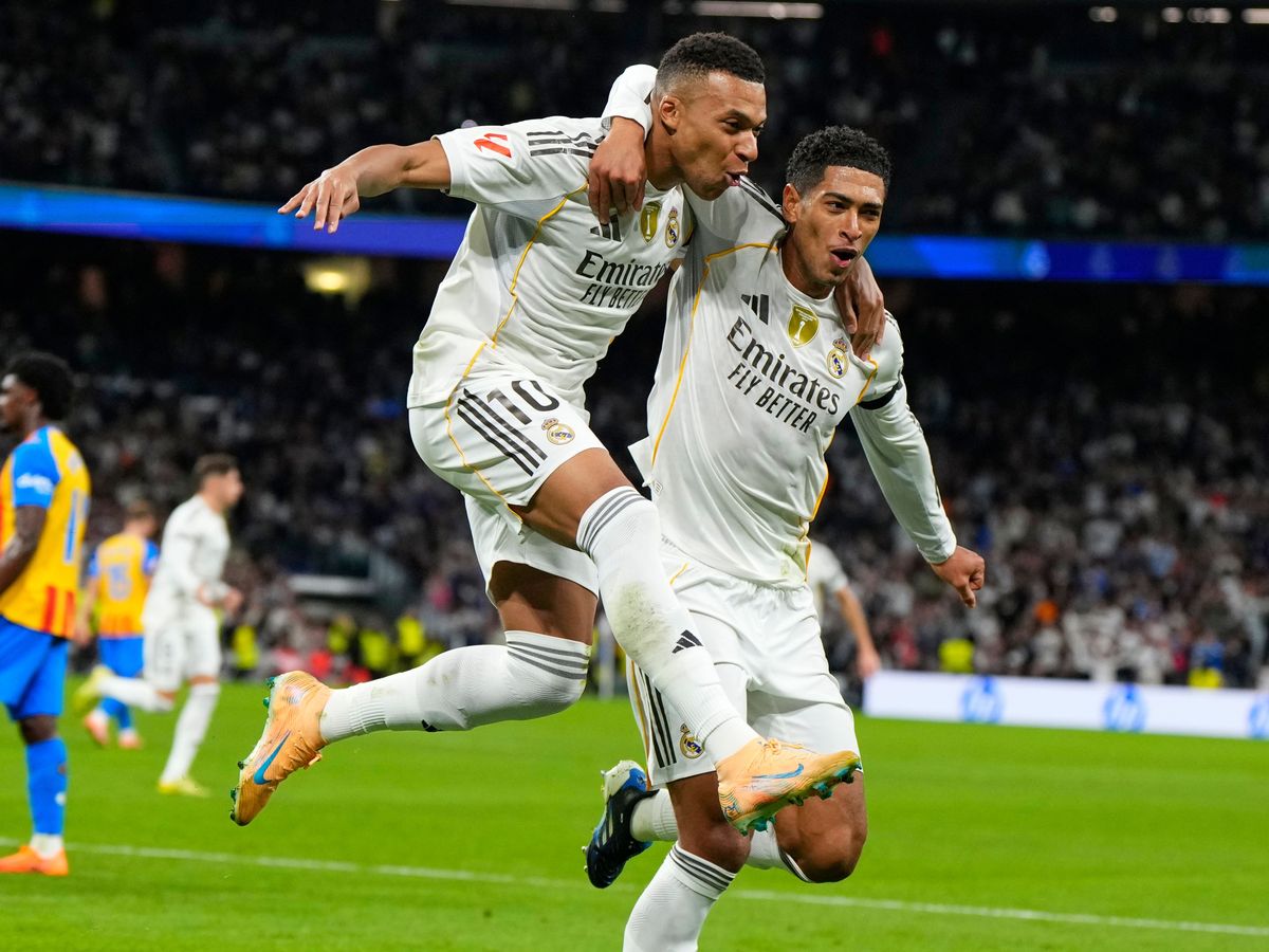 Real Madrid thrash Valencia as Bayern Munich continue perfect start