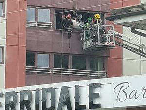 Supporting image for story: Dramatic rescue sees patient removed through fifth-floor window