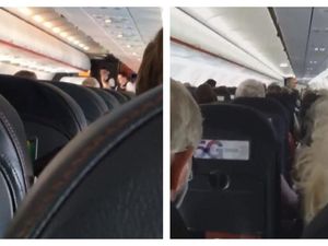 Supporting image for story: EasyJet staff give ’emotional’ speeches to passengers ahead of flight layoff